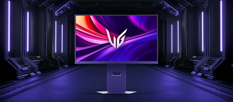 Image default